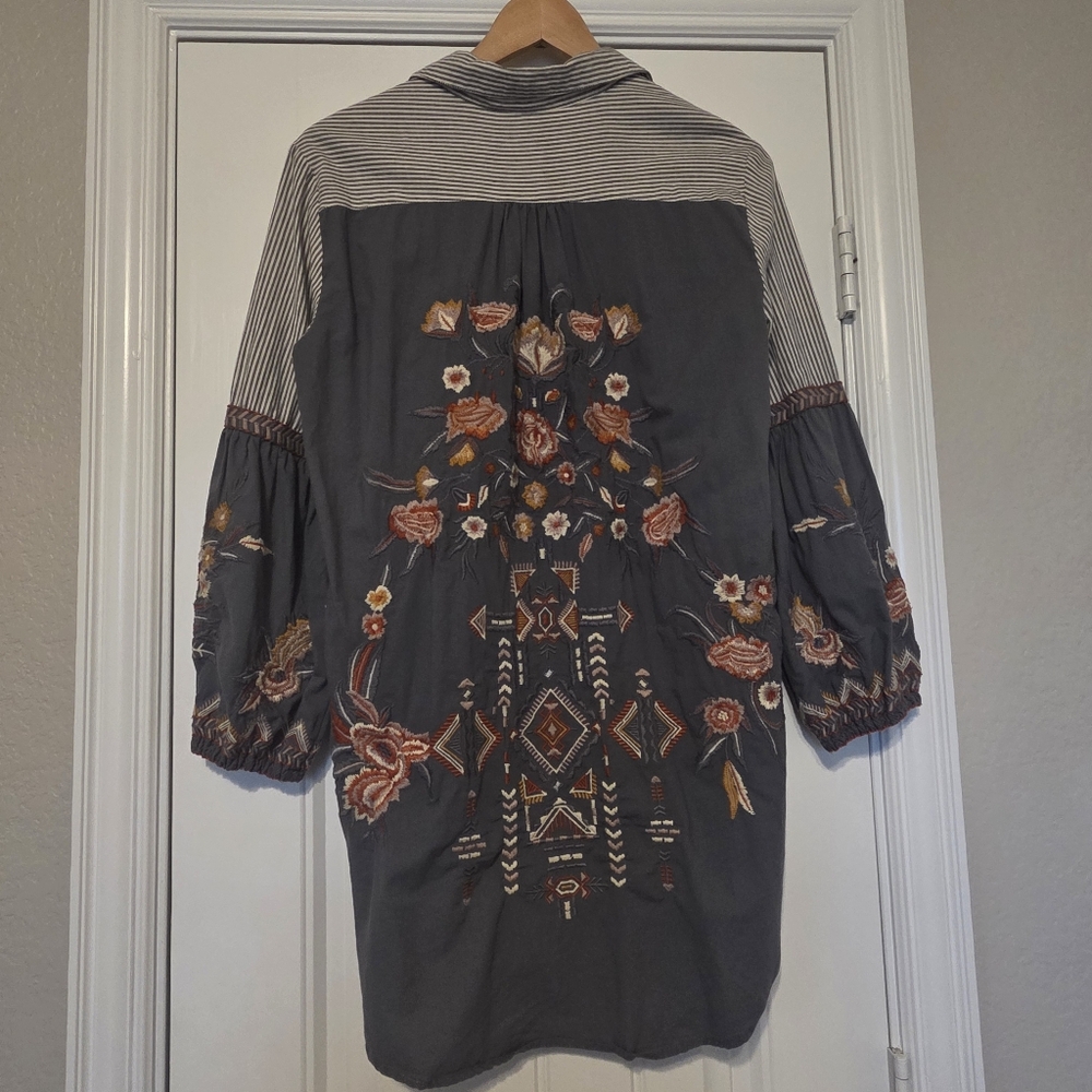 Anthropologie Kyla Seo Caite Deja Floral Embroidered Tunic Striped Top
